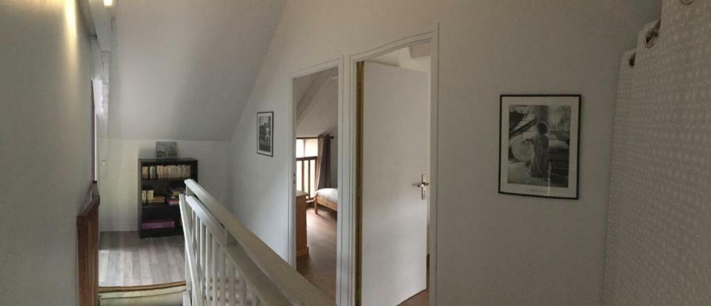 Gites De La Touche Aux Pourvoirs Combourg Eksteriør billede